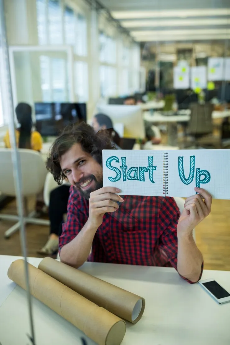 Holding para Startups: entenda a melhor forma para proteger seu patrimônio. | Foto: Freepik.